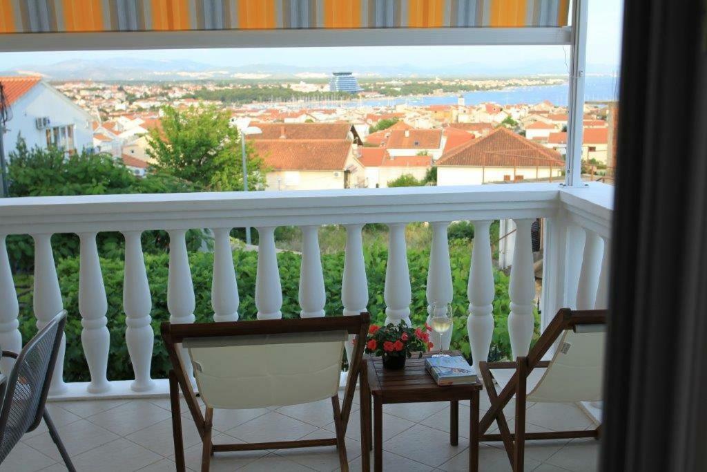 Vila Rojana Vodice Eksteriør bilde